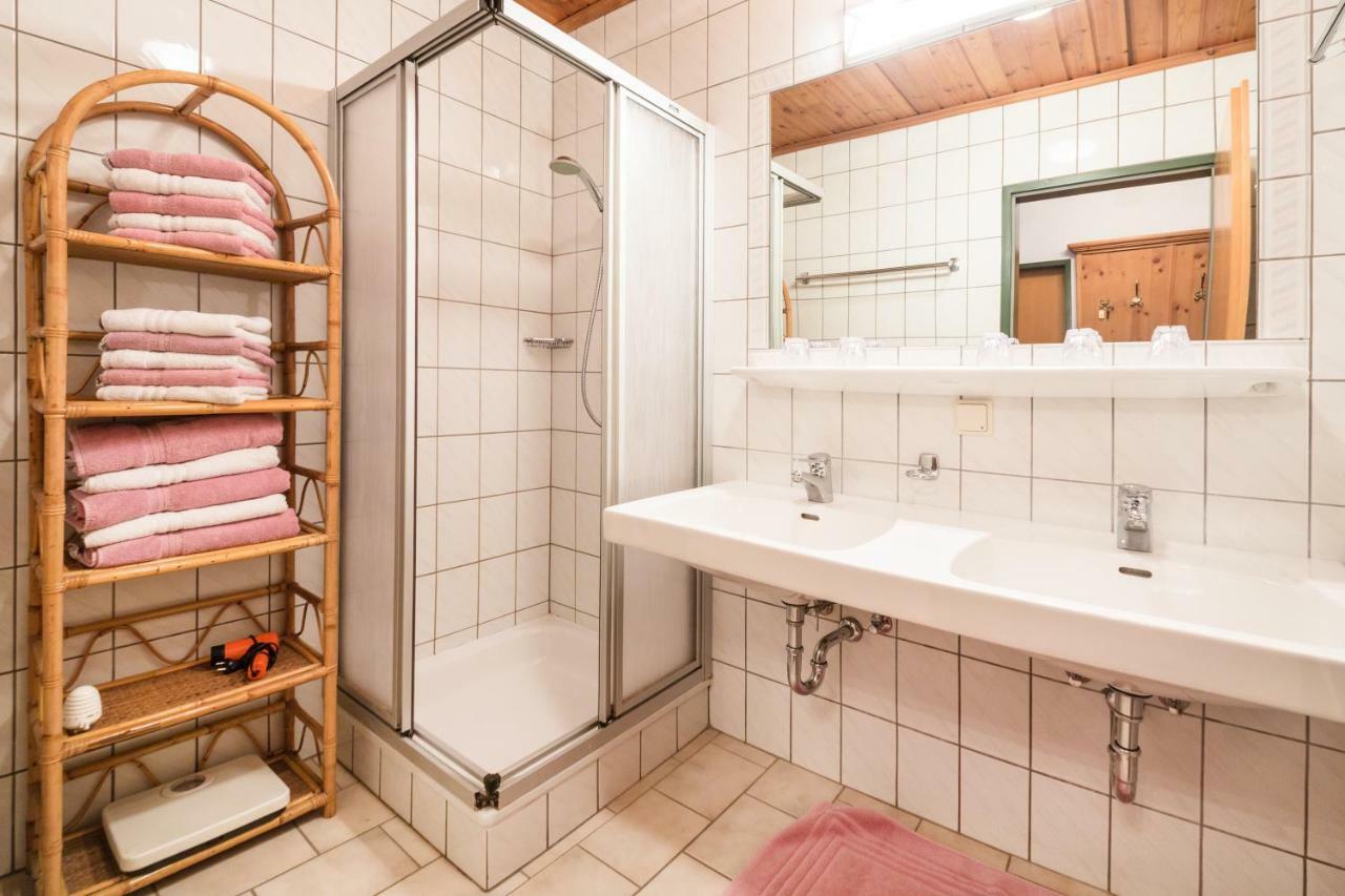 Haus Am Platz - Weitgasser Алтенмаркт им Понгау Екстериор снимка
